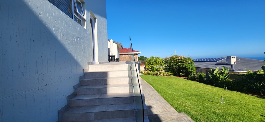 3 Bedroom Property for Sale in Dana Bay Western Cape
